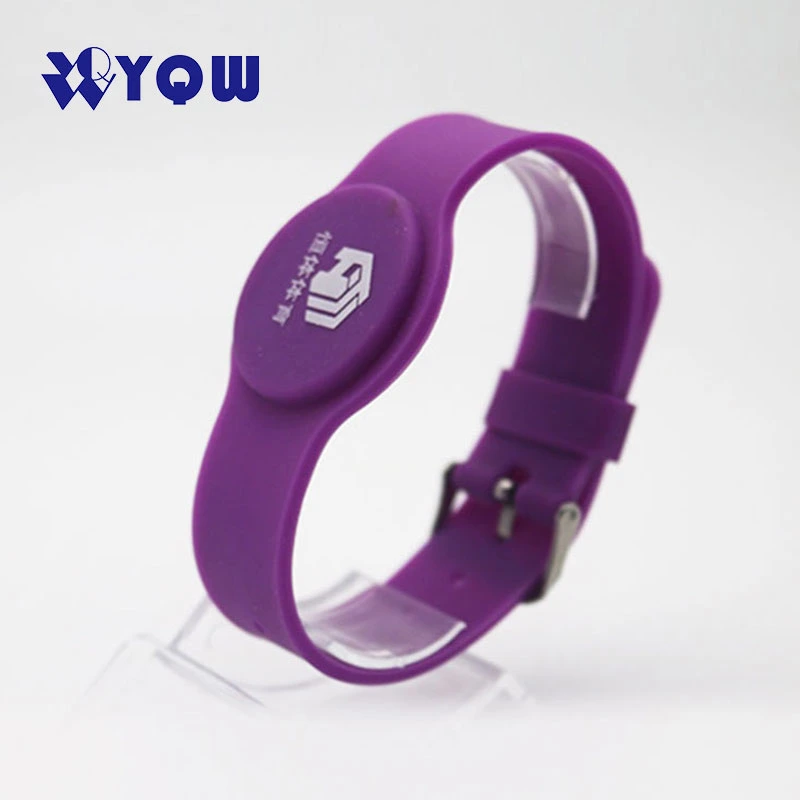 OEM Colorful Passive RFID NFC Wrist Band Waterproof 13.56MHz Silicone Rubber Wristband